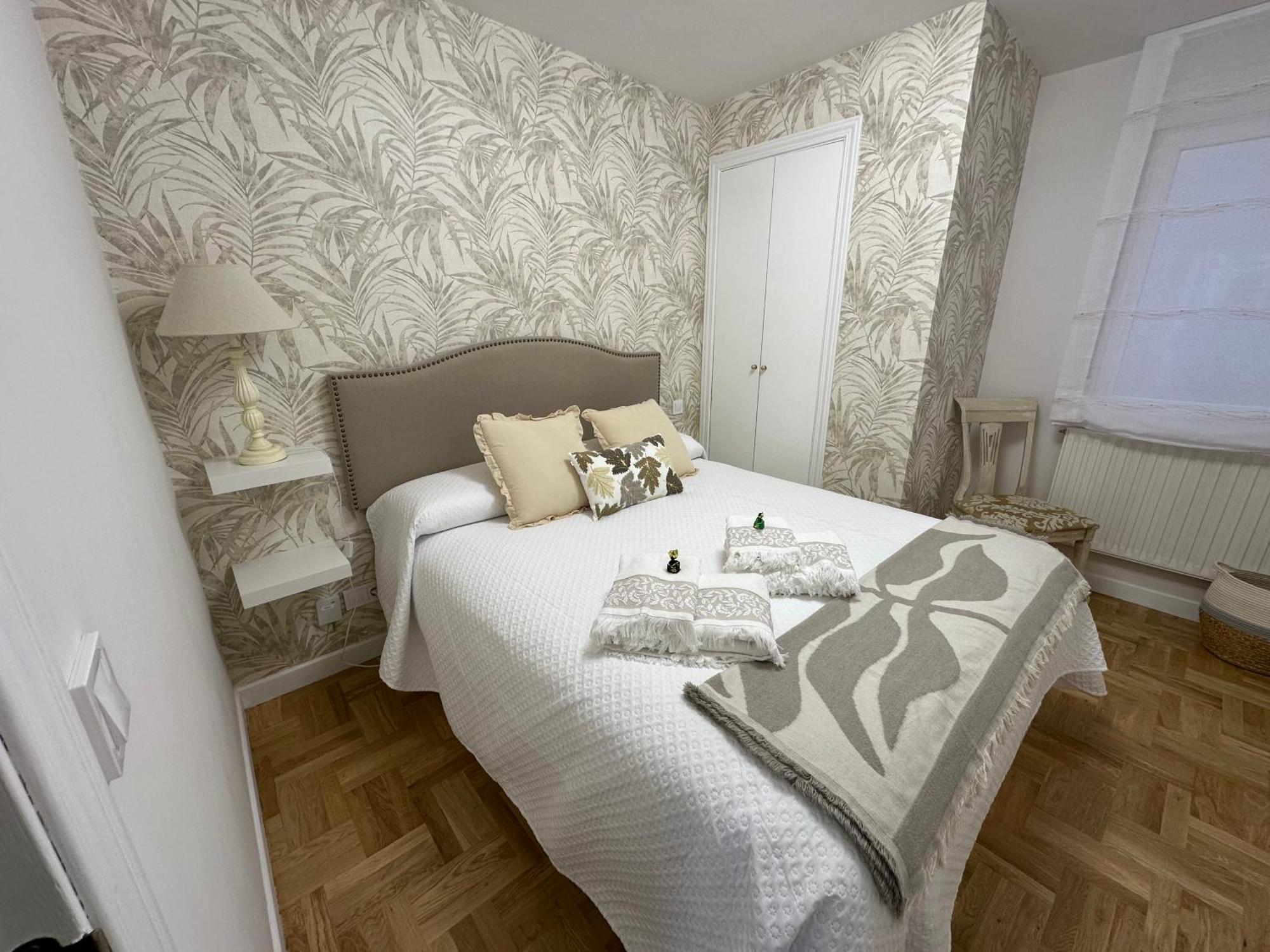 Appartement A Un Paso De La Catedral à Burgo Extérieur photo